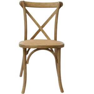 Silla <span class=keywords><strong>de</strong></span> Madera Maciza Apilable con Respaldo Cruzado para Comedor, Bistro, <span class=keywords><strong>Alquiler</strong></span>, Bodas, Venta al por Mayor - Product Image 3