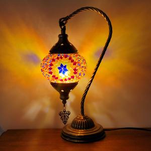 Đèn bàn trang trí kiểu Morocco Thổ Nhĩ Kỳ, nhiều màu sắc, chất liệu thủy tinh, kiểu dáng cổ điển, để cạnh bàn - Product Image 4