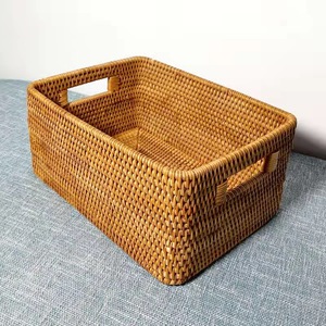 Large rattan laundry hamper storage basket Use strong rattan and hand-woven large storage baskets