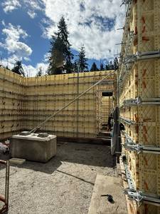 Paneles de Encofrado de Plástico Reutilizables Ajustables para la Construcción de Muros, Losas y Columnas de Hormigón - Product Image 4
