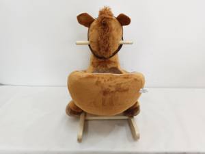 Superzacht Pluche Op Maat Gemaakt Kinder Speelgoed Hoge Kwaliteit Bruin Houten Dieren Schommelpaard voor Kinderen Gevuld met PP Katoen voor Verjaardagen - Product Image 5