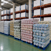 Vente directe usine – Tissu brocart 100 % polyester, teint en fil, résistant à l'abrasion, anti-boulochage, jacquard Dobby, tissage uni, pour filles