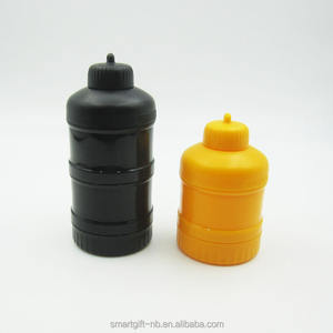 Sans BPA Portable 100ml <span class=keywords><strong>Logo</strong></span> personnalisé autocollant étiquette prétravail protéine conteneur supplément protéine poudre entonnoir avec porte-clés - Product Image 6