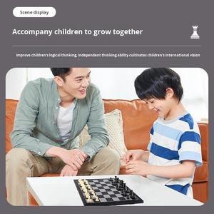 Juego de Ajedrez Magnético Plegable y Portátil para Entretenimiento y Entrenamiento entre Padres e Hijos, Piezas Blancas y Negras - Venta al por Mayor para Competiciones - Product Image 4