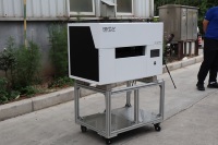 Imprimante UV cylindrique de bureau rotative à 360 degrés pour l'impression de bouteilles, tasses, gobelets, stylos, machine à jet d'encre UV avec encre blanche et vernis