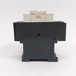 LC1D253BD Contacteur Avec LAD4TBDL Controller di programmazione automazione industriale - Product Image 1