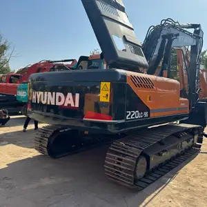 Excelente rendimiento de la excavadora de segunda mano Hyundai 220LC, alta eficiencia, bajo precio de trabajo