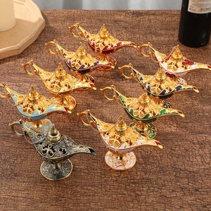 Vintage retro ausgehöhlt Märchen Aladdin magische Lampe Teekanne Genie-Lampenspielzeug für Heimdekoration Ornamente Geschenk - Product Image 1