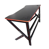 Bureau de jeu noir de haute qualité avec des caractéristiques durables, y compris une chaise de jeu, idéal pour la vente en gros et parfait pour les joueurs