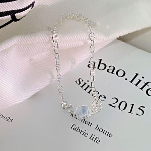 Pulsera Yongcheng para Mujer de Plata de Ley S925 Electrochapada con Aguamarina Cuadrada Gruesa - Lujo Ligero de Alta Gama, Diseño Exclusivo que Estiliza - Product Image 2
