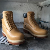 定制运动鞋品牌模型展示雕塑巨型玻璃纤维工艺用于商店主题公园品牌商店摄影。