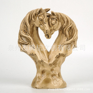 Modern Minimalist Resin Horse Head Heart Ornament Artistic Home Decoration <b>Tabletop</b> Decor For Living Room Bedroom - Product Image 5