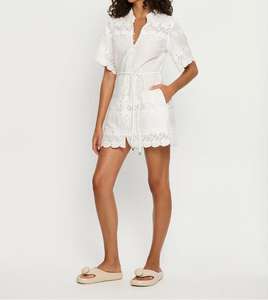 Mini robe blanche élégante Boho avec décolleté découpé <span class=keywords><strong>à</strong></span> imprimé floral <span class=keywords><strong>et</strong></span> jupe plissée <span class=keywords><strong>à</strong></span> la taille <span class=keywords><strong>à</strong></span> lacets pour robe de soirée en lin - Product Image 2