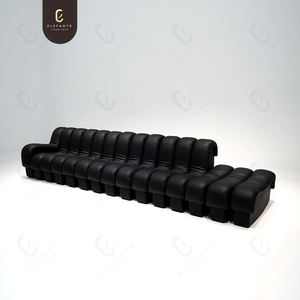 Divano Modulare Personalizzabile in Vera Pelle Nera, Design Moderno e Continuo, Combinazione a Forma di Serpente, per Arredamento Villa - Product Image 2