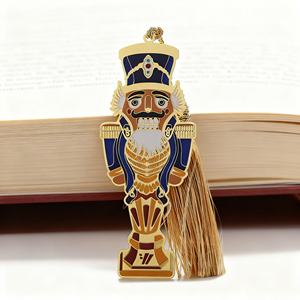 Marque-pages en métal en alliage de zinc émaillé, personnalisés avec des personnages de dessins animés 3D mignons, vente en gros, souvenirs de collection - Product Image 6