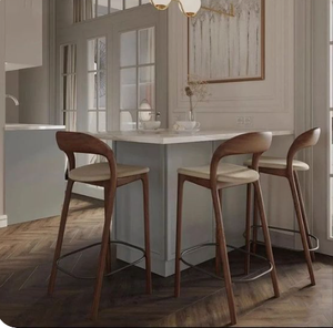 PLUS DESIGN ferronnerie vente en gros échantillon gratuit ménage coussin en cuir moderne salle à manger cuisine <span class=keywords><strong>bar</strong></span> haut restaurant <span class=keywords><strong>chaise</strong></span> - Product Image 1
