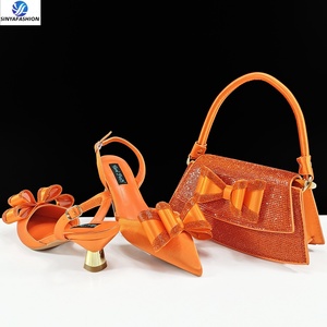 <span class=keywords><strong>Scarpe</strong></span> e Borse Abbinati di Alta Qualità Sinya per l'Estate, Bellissimo Set di <span class=keywords><strong>Scarpe</strong></span> e Borsa da Sposa Italiane per Donne Africane, Ideale per Feste e Matrimoni - Product Image 6