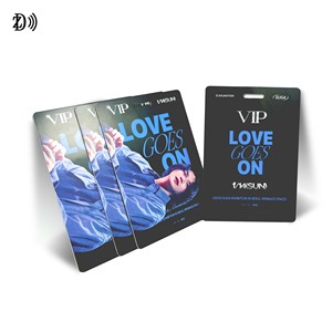 <span class=keywords><strong>Badge</strong></span> d'identification d'événement personnalisable en plastique imprimable 13,56 MHz avec cordon pour conférence - Product Image 2