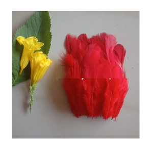 Plumas Pequeñas Teñidas Naturalmente, 100 Piezas para Manualidades, Decoraciones Hechas a Mano, Accesorios de Disfraces y Proyectos de Arte Creativo - Product Image 2