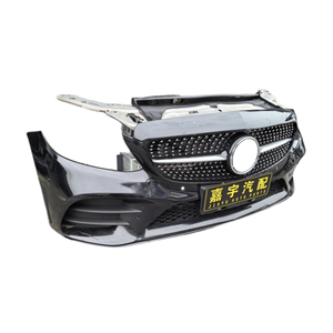 Haute qualité utilisé pour <span class=keywords><strong>Mercedes</strong></span> Benz classe <span class=keywords><strong>C</strong></span> W205 pare-chocs avant avec radiateur nouveaux pare-chocs de voiture - Product Image 3