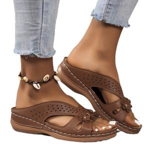 Nouvelles pantoufles pour femmes décontracté fleur creux Wedge chaussures de plage en plein air mode plate-forme confortable sandales antidérapantes grande taille 43 - Product Image 1