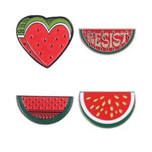 En gros, épingles en métal style dessin animé, broches et badges créatifs et uniques en forme de pastèque, mignons, pour vêtements - Product Image 1