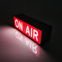 Batterie sur AIR petite boîte à lumière en acrylique mini boîte à lumière pour logo publicitaire panneau en acrylique led pour table