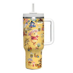Tumbler in Acciaio Inox da 40OZ Senza BPA, Tazza Isolata Portatile con Manico e Simpatico Disegno Orso per Gli Amanti di <span class=keywords><strong>Winnie</strong></span> the <span class=keywords><strong>Pooh</strong></span> - Product Image 4