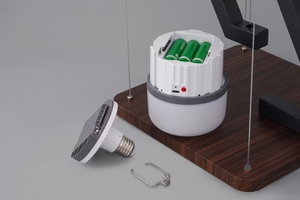 Chất lượng cao xách tay dẫn ánh sáng khẩn cấp có thể sạc lại Bóng đèn được sử dụng trong nội thất - Product Image 4