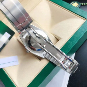 ชีวิตที่มีสีสัน - นาฬิกาจักรกลเรืองแสงตอนกลางคืนสุดแรง ดีไซน์ใหม่ล่าสุด โดดเด่นยิ่งขึ้นด้วยความเป็นเอกลักษณ์ - Product Image 4