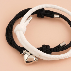QUSEDINY Simple plateado cuerda de Metal joyería de moda mejor amigo amistad pareja larga distancia amor corazón magnético - Product Image 5