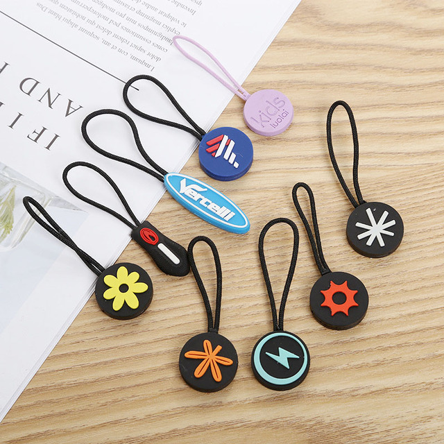 Personalized Creative Clothing Accessories Are Both Good-looking Practical the Zipper Pull Is Made of Silicone PVC Rubber