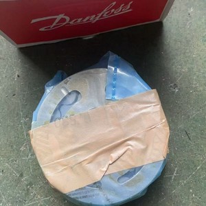 อะไหล่เครื่องจักรก่อสร้างจำนวน 11180194 ชิ้นในสต็อก - Product Image 3