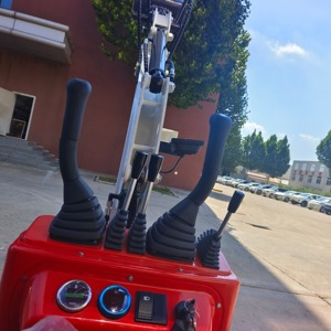 Fornitura Diretta dalla Fabbrica di Mini Escavatori da 0,8, 1,5, 2 e 3,5 Tonnellate, Escavatori Economici su Ruote o Cingoli - Product Image 3