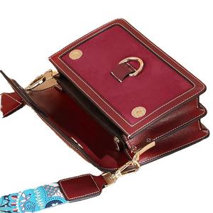 Bolso de Mano Desmontable de Cuero Genuino con Gran Capacidad, Cierre de Cremallera Impermeable, Diseño Simple para Viajes de Verano - Product Image 6