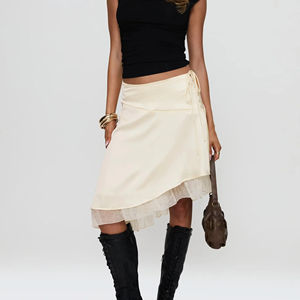 Jupe asymétrique superposée en satin avec ceinture, taille naturelle, longueur genou, détails brodés - Jupe décontractée printemps/automne - Product Image 1