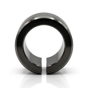 Collier de serrage fendu simple en acier oxydé noir usiné CNC sur mesure pour transmission de puissance mécanique - Product Image 3
