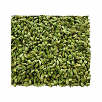 Cardamome verte brute, épice aromatique saine, utilisation alimentaire et pour les boissons, directe