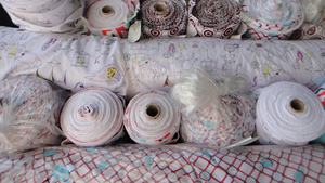 ผ้าโพลีเอสเตอร์พิมพ์ลายขนาด58ถึง60นิ้วสำหรับทำเสื้อผ้าจากเกาหลี - Product Image 4