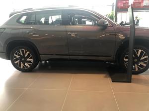 Lanzamiento del Nuevo Producto 2026 de <span class=keywords><strong>Volkswagen</strong></span>: Tayron L Rlines 300 Tsi SUV, Exportación de Autos, Exportador, Voiture, Vws Tayron L 2026 300tsi - Product Image 3