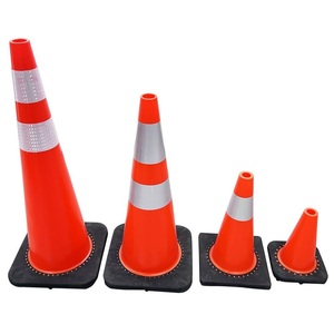 Panneaux de signalisation routière réfléchissants blancs en PVC 45/40/75/90 28/36 pouces avec base pour la construction et la sécurité routière - Vente en gros - Product Image 3