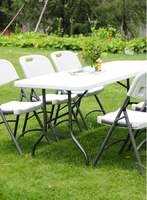 Table pliante portable en HDPE Offre Spéciale 6ft 180cm Table de mariage pour événement en plein air Table de pique-nique pliante en plastique blanc rectangulaire
