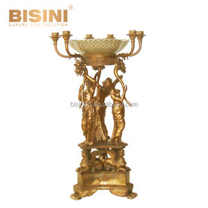 Candelabro Clásico y Elegante Réplica de Estilo Nouveau en Bronce Dorado con Harpía y Tres Gracias, con Frutero de Porcelana Pintado - Product Image 1