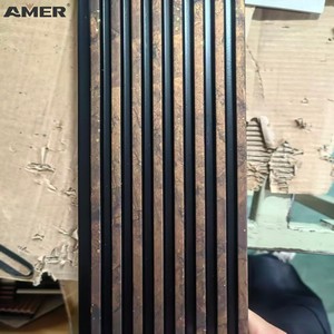 Panneau mural 3D en <span class=keywords><strong>bois</strong></span> rainuré Amer pour <span class=keywords><strong>décoration</strong></span> intérieure, panneau mural en PS - Product Image 1