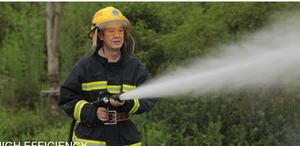 Fabrication directe d'usine Nouveau <span class=keywords><strong>camion</strong></span> de pompiers diesel 6x4 haute pression avec moniteur de désinfection - Product Image 5