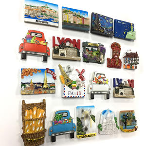 Source de commerce électronique créative française pour l'artisanat décoratif de Noël pour les souvenirs de réfrigérateur Aimants peints en résine - Product Image 4