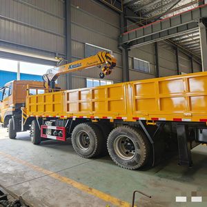 Questa gru per camion gialla 4 * 8 può sollevare e caricare merci, e ha molte applicazioni. Hai piacere di IT? - Product Image 6