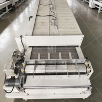 Ligne de recyclage et de démontage entièrement automatique de panneaux solaires professionnelle et personnalisée, machine de retrait de verre et de cadre de panneaux motorisés