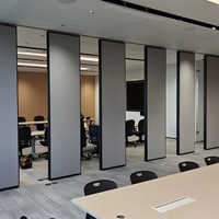 Cloison coulissante pliable moderne et facile à installer, avec cadre en aluminium insonorisant de 65 mm d'épaisseur, pour restaurant et école