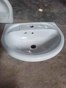 Juego de Lavabos de Pedestal Ovalados Modernos de Primera Calidad 1814 para Baño a Precio de Mayoreo - Product Image 5